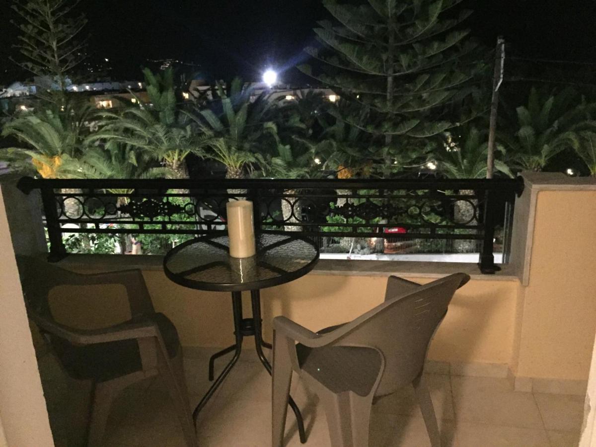 Park-Kriti Apartments Amoudara  Ngoại thất bức ảnh